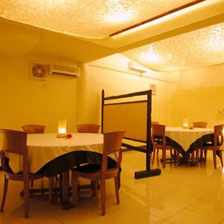 The Alit Hotel Кута Екстериор снимка